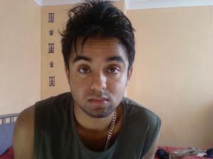 photo of wahedur from United Kingdom